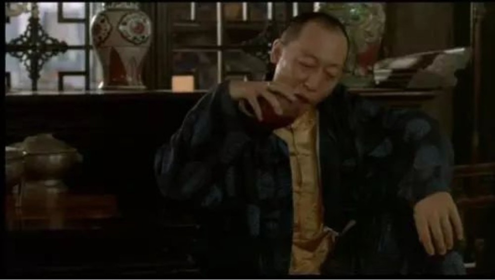 生萬物里倪大紅演技剖析，塑造角色的深度與細(xì)膩