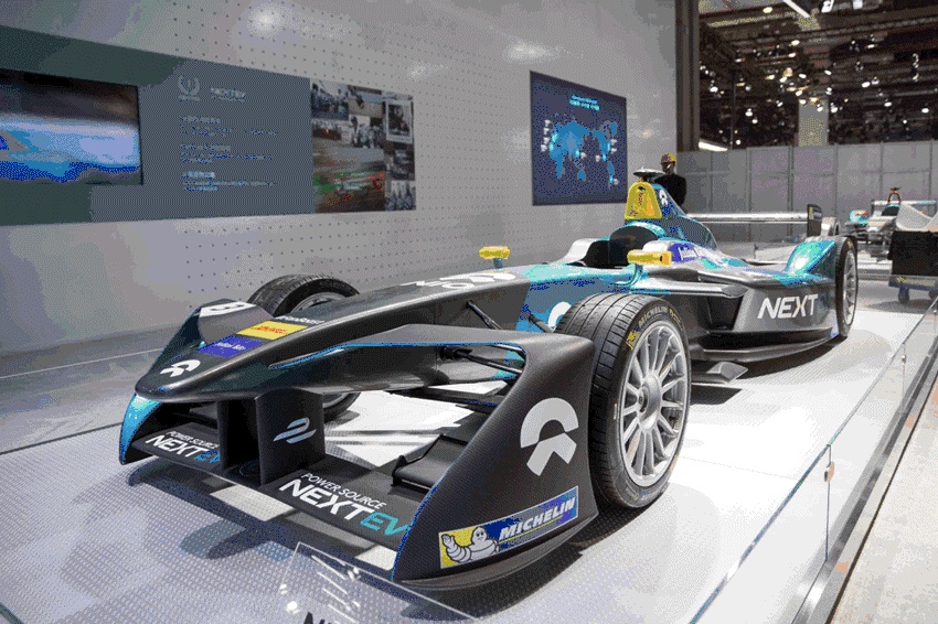 2023成都車展風(fēng)向解讀，新能源汽車與智能化成主流，傳統(tǒng)車企轉(zhuǎn)型加速