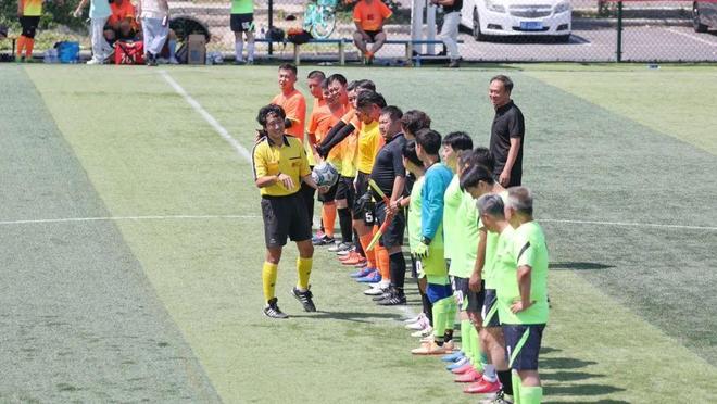 蘇超賽事精彩紛呈，宿遷2-0淮安，本土球隊(duì)再創(chuàng)佳績(jī)！