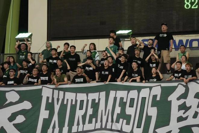 新鵬城2-0梅州，韋斯利雙響！揭秘新鵬城崛起背后的秘密