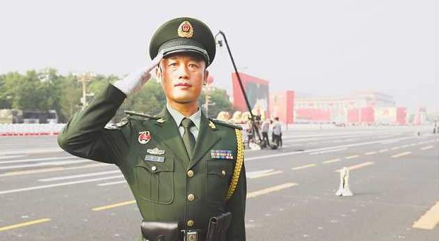 郭冠英獨(dú)家揭秘，觀禮閱兵背后的故事與感悟