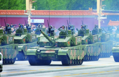 美媒報(bào)道閱兵，向世界展示中國(guó)強(qiáng)大，彰顯崛起國(guó)自信與實(shí)力