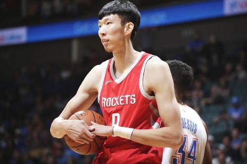 后仰金雞獨(dú)立，王俊杰的NBA新招牌動(dòng)作與亞洲杯自信提升之路