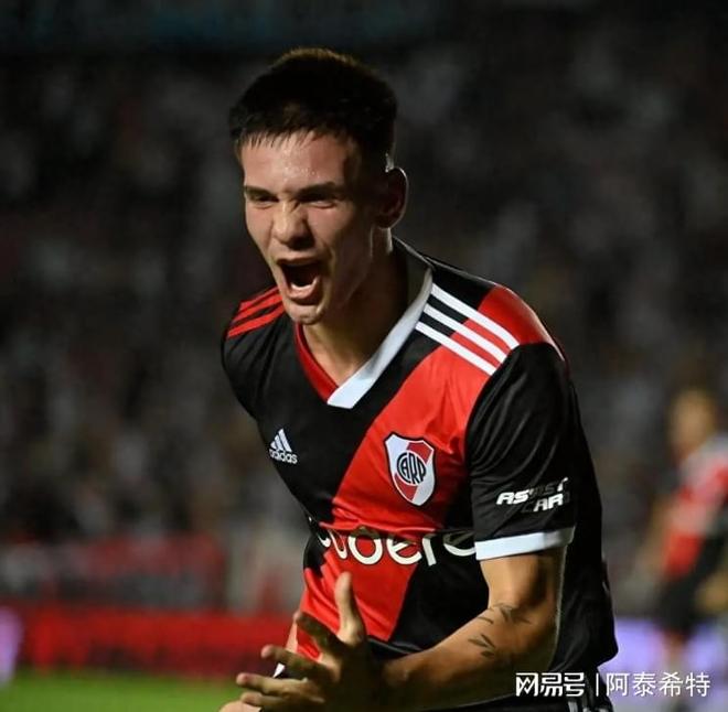 重磅官宣！馬斯坦托諾完成體檢，即將以皇馬新援身份亮相