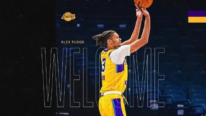 雷霆中鋒亞歷克斯的調(diào)酒師生涯，一段獨特的NBA旅程回憶