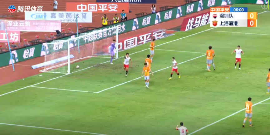 中超聯(lián)賽第21輪焦點(diǎn)戰(zhàn)，上海海港對(duì)河南俱樂(lè)部精彩瞬間實(shí)時(shí)解析