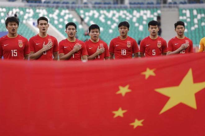 國足戰(zhàn)勝吉爾吉斯斯坦，一場勝利彰顯國家籃球榮耀的崛起