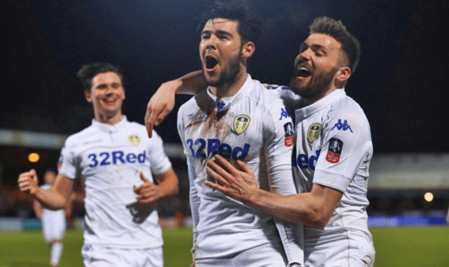 奧卡福轉(zhuǎn)會利茲聯(lián)接近完成，一份四年合同的足球市場熱議