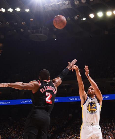 追夢(mèng)格林遭遇困境，表現(xiàn)欠佳，失誤與犯規(guī)頻發(fā)