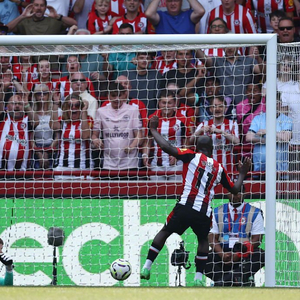 建議，水晶宮后衛(wèi)眼中的埃澤進球，未知離別的背后故事