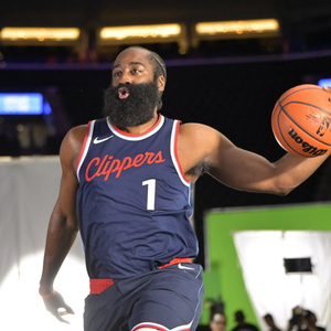 快船重組首發(fā)陣容，哈登領銜，鮑威爾和祖巴茨坐鎮(zhèn)內線，曼恩與瓊斯輔佐