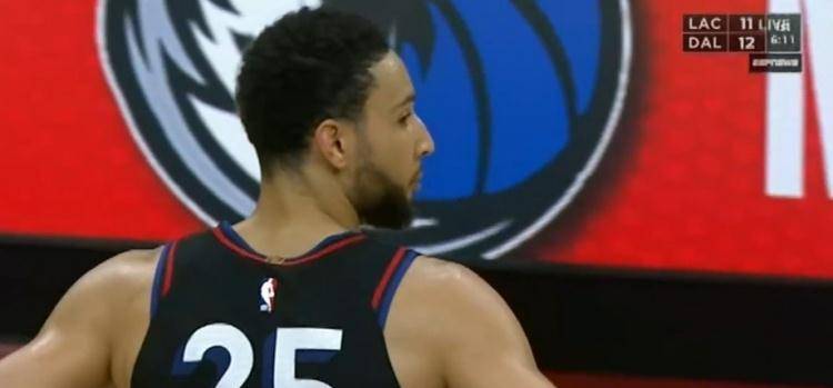 王睿澤閃耀全場(chǎng)，15投10中獨(dú)攬29分，三分球6中5引領(lǐng)球隊(duì)逆襲