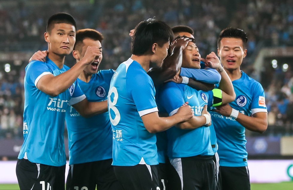 武磊，場(chǎng)下觀戰(zhàn)申花的最后4分鐘比場(chǎng)上踢球更緊張，末輪一切皆可能發(fā)生