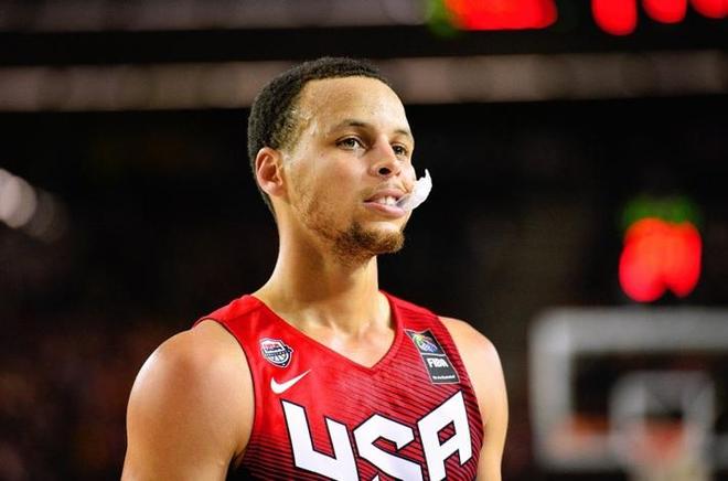 庫里中國行，小龍蝦盛宴，籃球巨星的味蕾之旅