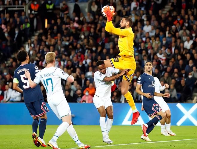 建議，曼城瞄準(zhǔn)多納魯馬，以防埃德森離隊(duì)，打造全新防線