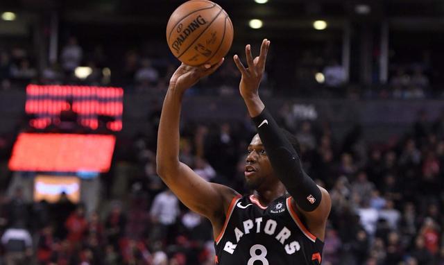 杜蘭特的神奇表現(xiàn)，維拉替補奇兵，6球閃耀，其中5球制勝，引領NBA新篇章