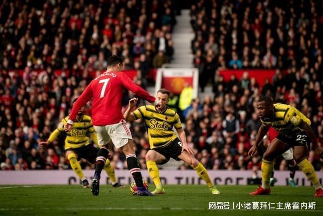 曼聯(lián)進攻乏力，9輪僅得8球，巨星投資下的困惑與出路