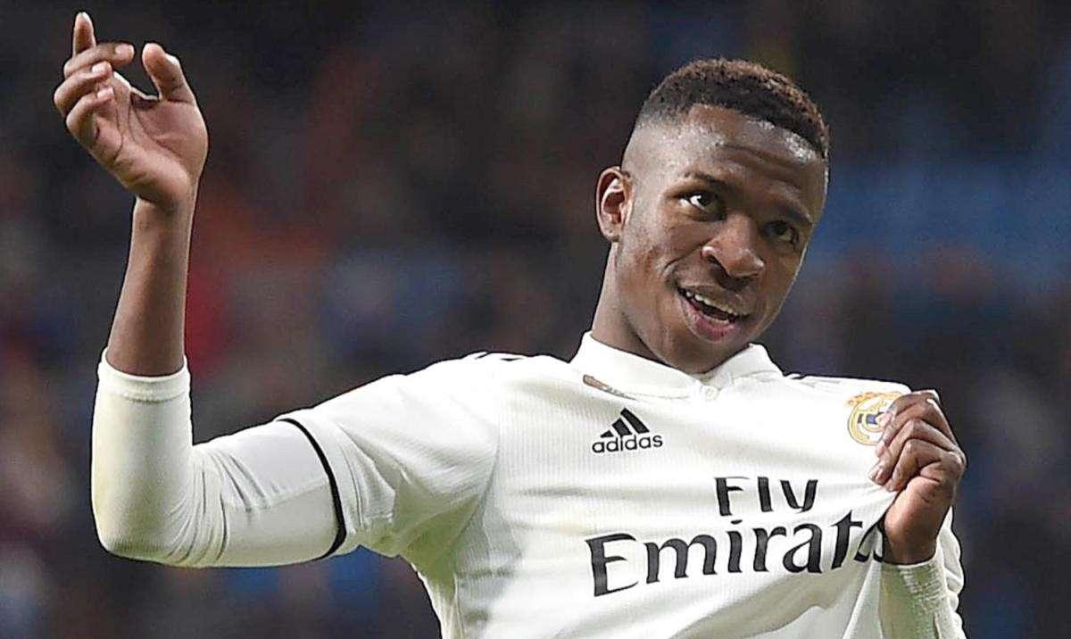 卡洛斯與金球獎，維尼修斯的可能性與姆巴佩的謙遜震撼全球籃球界