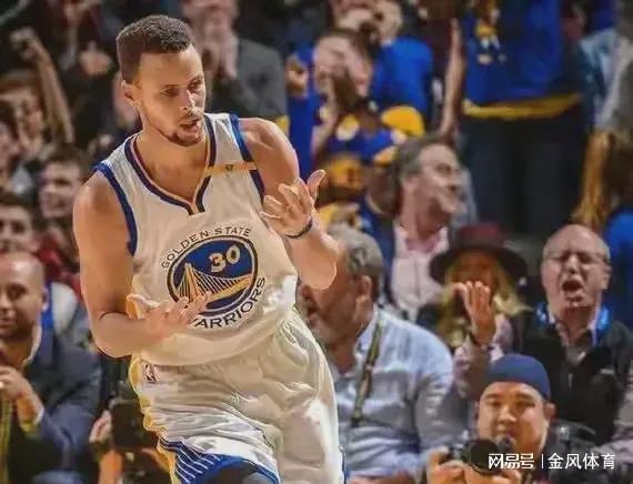 逆天之舉！崇禎皇帝與現(xiàn)代NBA的跨界粉絲現(xiàn)象