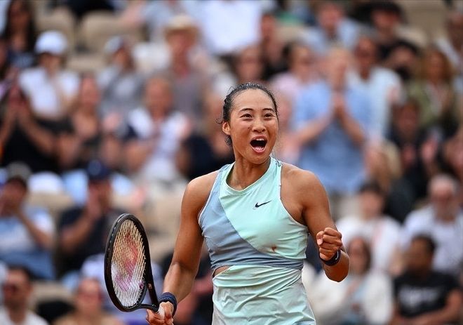 鄭欽文亮相WTA500東京站，首秀引發(fā)關(guān)注熱潮