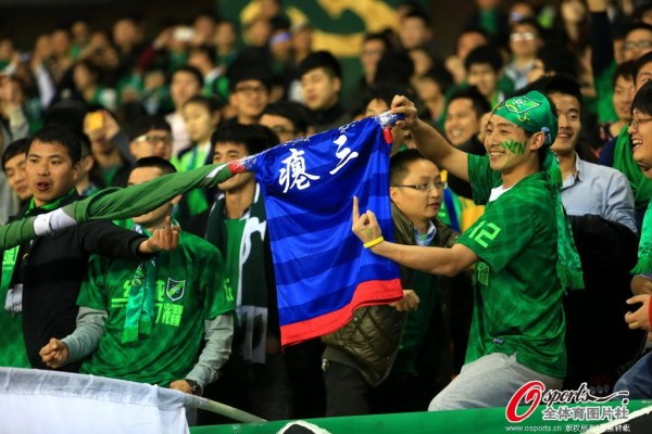 杭州球迷熱情爆棚，搶票熱潮席卷浙江綠城隊(duì)主場(chǎng)