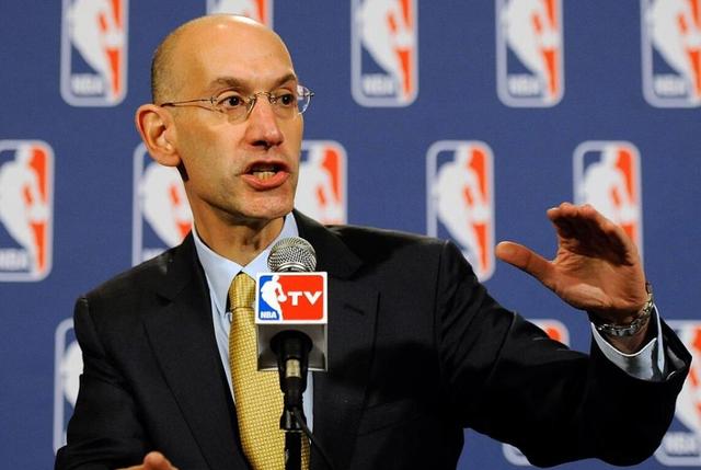 赫拉芬貝赫失誤染黃，吉馬良斯遭遇意外，NBA賽場風(fēng)云再起