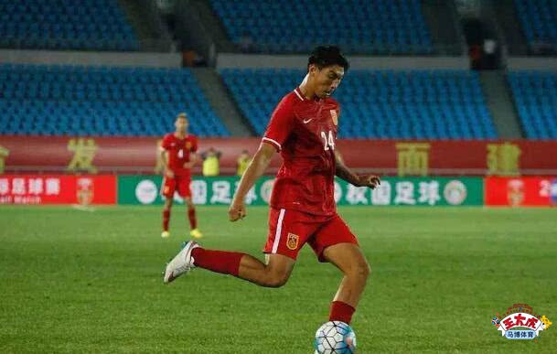 蔣圣龍與張玉寧的釋放，壓力下的進(jìn)球情感與團(tuán)隊(duì)韌勁