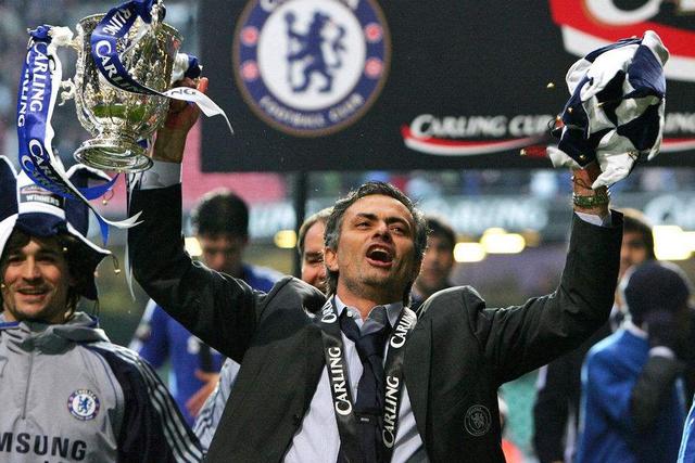 差點(diǎn)通關(guān)英超的奇跡隊(duì)伍，巴黎逆襲巨頭，僅敗于切爾西