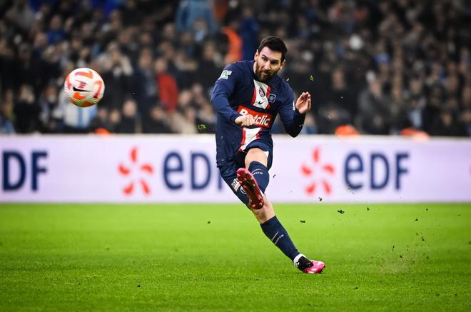 中國(guó)短道速滑隊(duì)征戰(zhàn)世界巡回賽，劉少昂與林孝埈領(lǐng)銜創(chuàng)輝煌