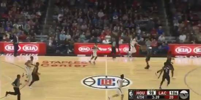 流言板熱議美媒調侃，新賽季MVP之爭，是少林寺文班還是瘦身東契奇？