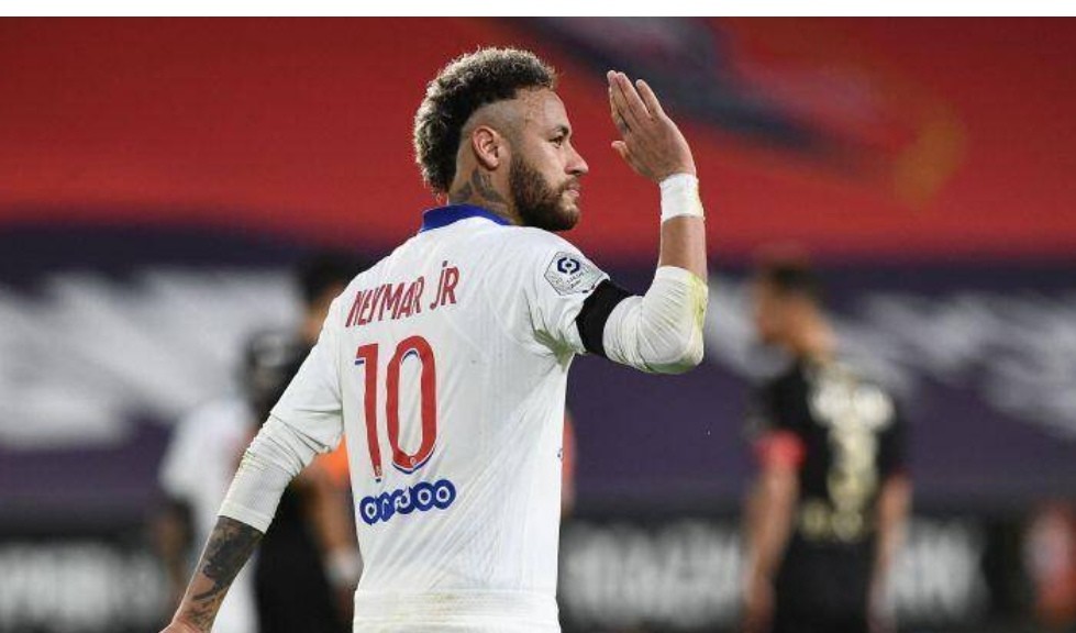 踢得不如對(duì)手也能奪冠！大巴黎的底蘊(yùn)鑄就輝煌