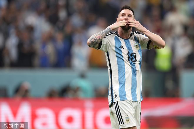 阿爾瓦雷斯，我和梅西配合默契，世界杯資格近在咫尺
