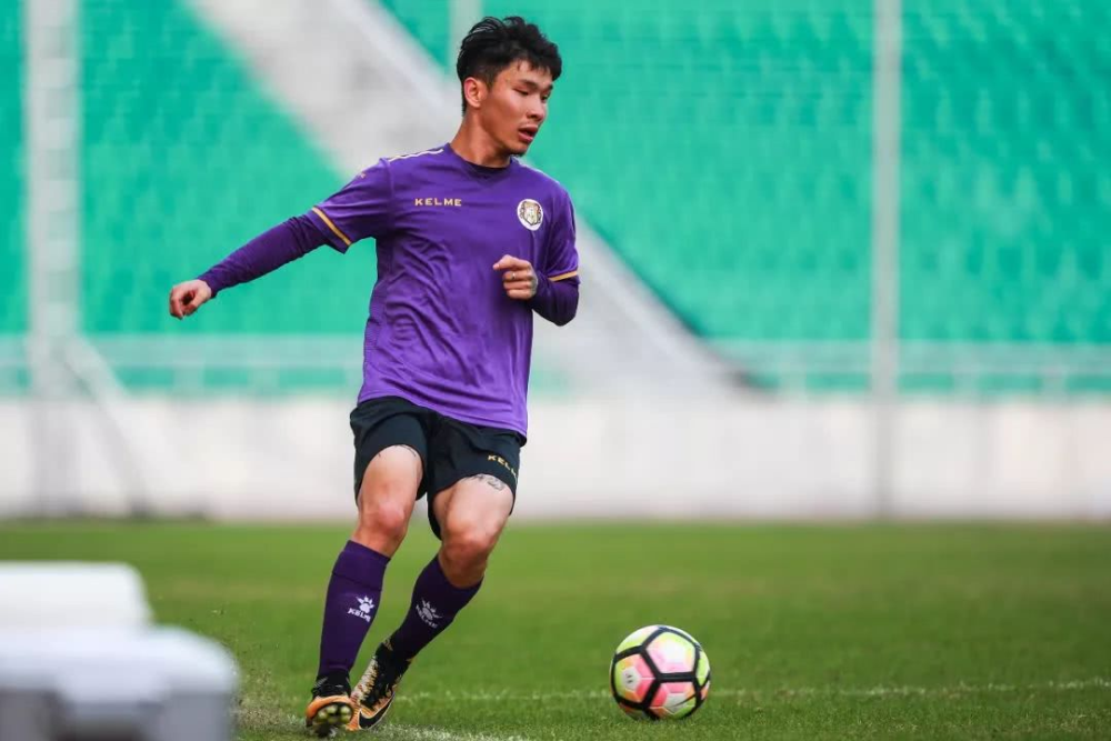 媒體人伊萬(wàn)，菱形中場(chǎng)戰(zhàn)術(shù)挑戰(zhàn)印尼，處境再現(xiàn)高洪波二次執(zhí)教之挑戰(zhàn)智慧