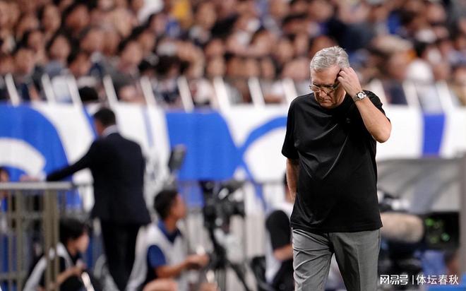 媒體人伊萬(wàn)，菱形中場(chǎng)戰(zhàn)術(shù)挑戰(zhàn)印尼，處境再現(xiàn)高洪波二次執(zhí)教之挑戰(zhàn)智慧