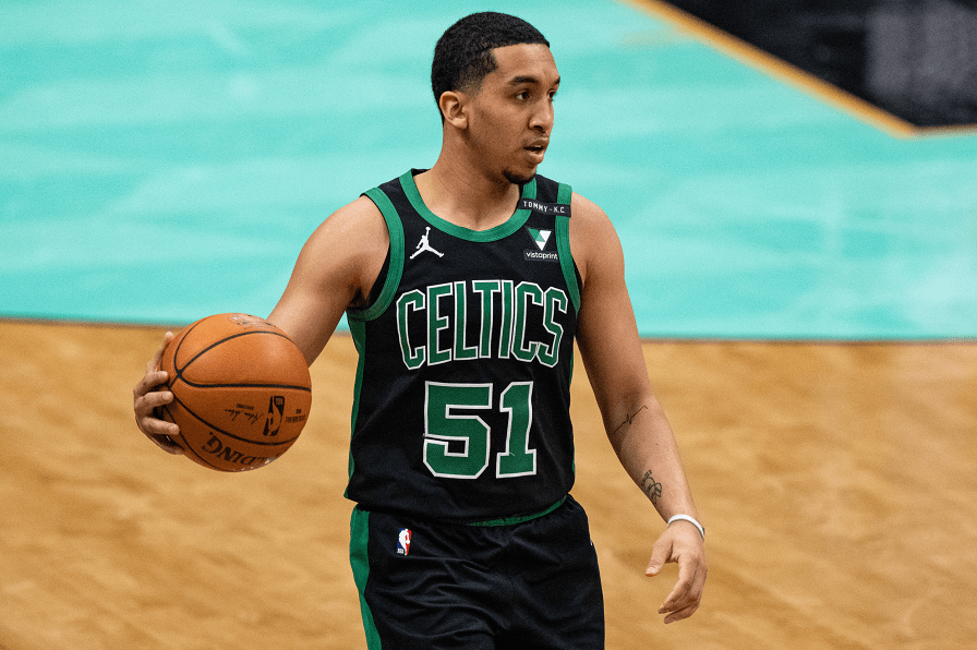 阿爾瓦拉多閃耀NBA賽場，波多黎各大勝委內(nèi)瑞拉，前兩場狂攬61分驚艷表現(xiàn)