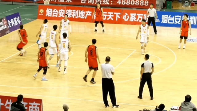 村超少年走出大山，見證蘇超籃球榮耀時刻