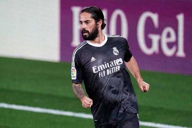 恩梅查在皇馬遭遇挑戰(zhàn)，空間封鎖失誤揭示防守端不足