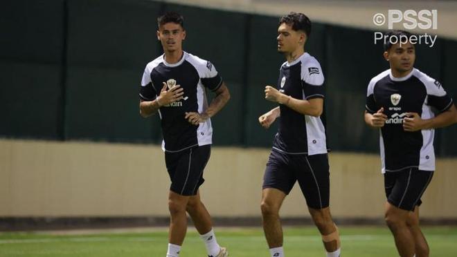 國(guó)足面臨挑戰(zhàn)，武磊阿蘭傷缺，搶分壓力重重困擾下伊萬(wàn)的戰(zhàn)術(shù)布局