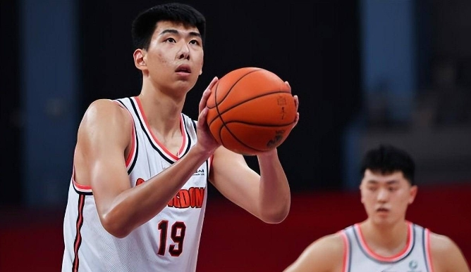 重磅！徐昕離隊驚現(xiàn)大反轉，有望加盟遼寧接替韓德君，夢想成真！