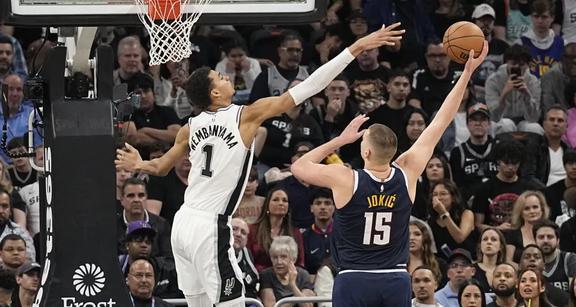 文班亞馬手感遇冷，三分線外僅六成一，NBA流言板掀起波瀾