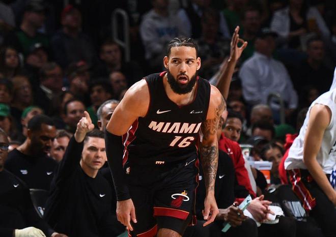 阿德巴約季前賽場均命中3.3個三分領跑全隊，熱火實力再升級