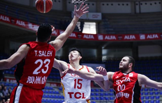 立足防守，數(shù)據(jù)見(jiàn)證，中國(guó)男籃的堅(jiān)韌與蛻變