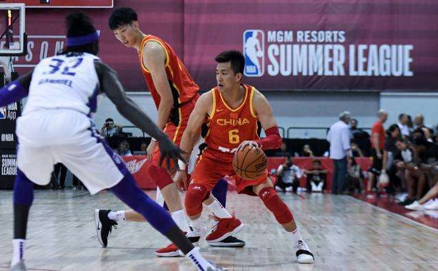 楊瀚森新賽季面臨挑戰(zhàn)，保證狀態(tài)或被下放到NBA發(fā)展聯(lián)盟