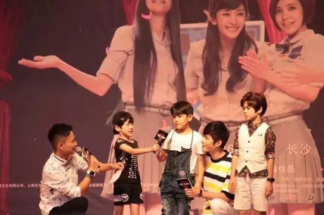 Deft母親分享的登神定制八音盒，一份深情的禮物背后的故事