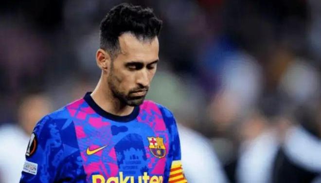 德容續(xù)約薪資稅后900萬(wàn)，價(jià)值評(píng)估與薪資結(jié)構(gòu)探討