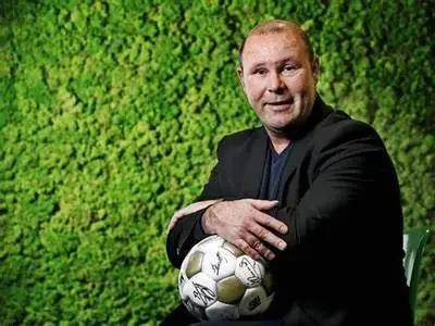 國(guó)際足聯(lián)準(zhǔn)備修訂轉(zhuǎn)會(huì)規(guī)則，以符合歐盟相關(guān)法律的新動(dòng)態(tài)