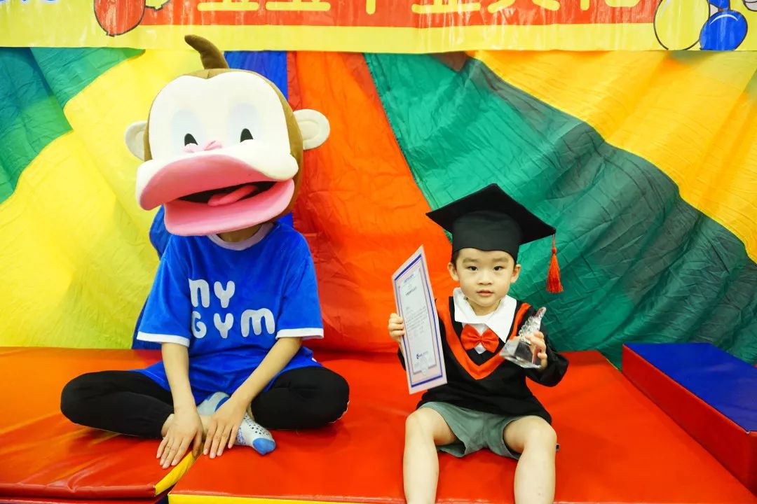 魔術(shù)隊(duì)童年時(shí)光大揭秘，眾將青澀照曝光，與球迷共享成長記憶