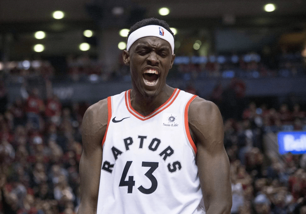 倫納德對(duì)拉文戰(zhàn)績懸殊，現(xiàn)役對(duì)決無人能敵——ClutchPoints獨(dú)家揭秘