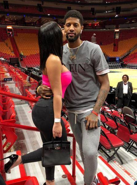 喬治戴護膝夜店排隊，左膝手術僅26天恢復，美媒呼吁早日康復