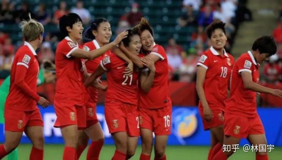 戴琳的心聲，中國男籃的拼搏精神點(diǎn)燃希望之火，中國足球亦需奮發(fā)向前